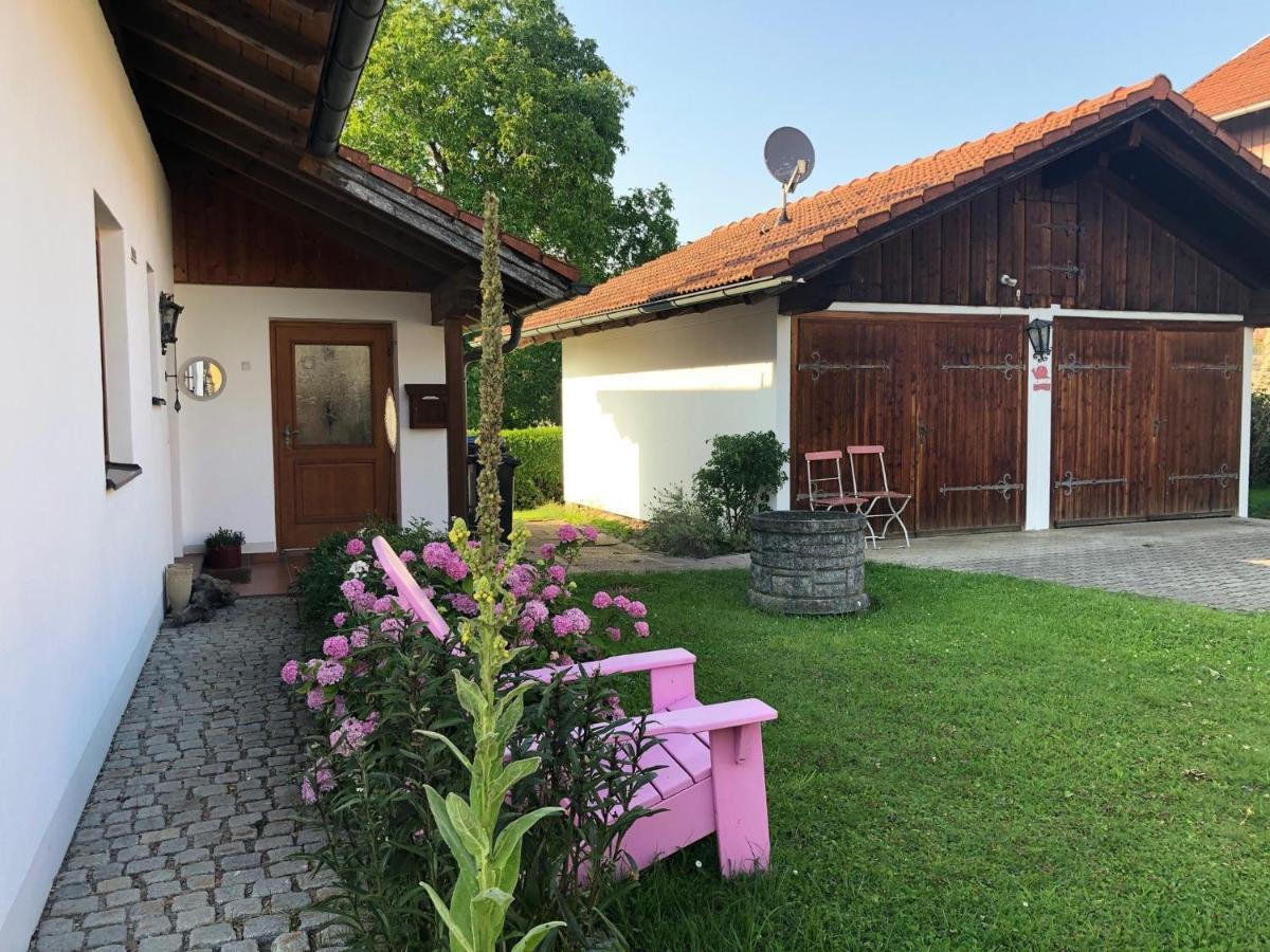 Seehaeuschen - Waging Tettenhausen Waging am See Exterior foto