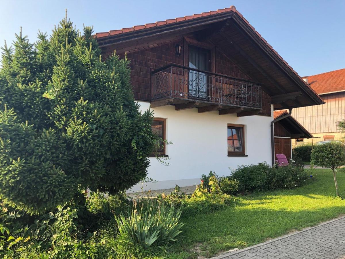 Seehaeuschen - Waging Tettenhausen Waging am See Exterior foto